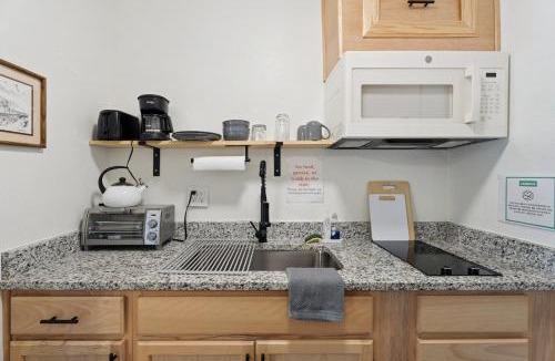 Central Oklahoma City House | 1BR Apt 8mins St Anthony Monthly 15 Off #22A