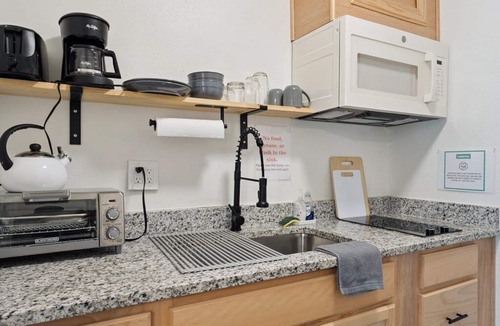 Central Oklahoma City House | 1BR Apt 8mins St. Anthony Hospital Kitchen, Wi-Fi, Free Parking #22A