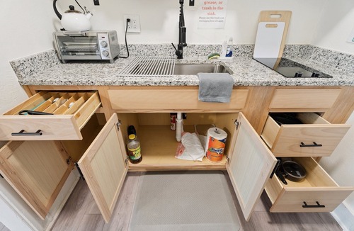 Central Oklahoma City House | 1BR Apt 8mins St. Anthony Hospital Kitchen, Wi-Fi, Free Parking #22A