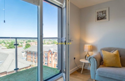 Slough Condo | 1BR Apt Near Heathrow By Tempstay