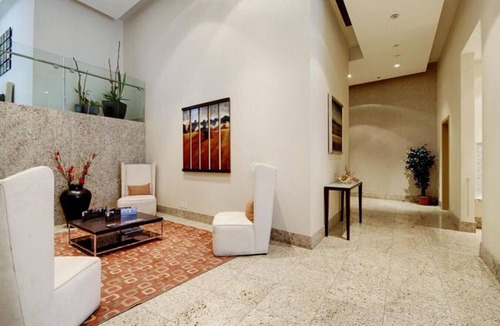 Ville-Marie Apartment | 1BR Apt with Skyline Views near Parc Jean-Drapeau