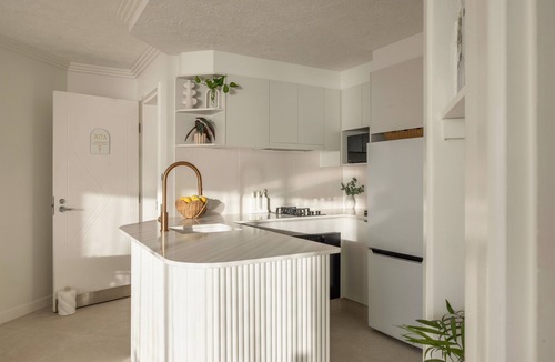 Palm Beach Apartment | 1BR Beachfront Retreat ~ Azure Beachfront Bliss