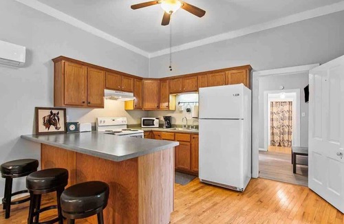 Kansas City House | 1BR Charmer Near Westport&Plaza+Pets+FIFA 2026
