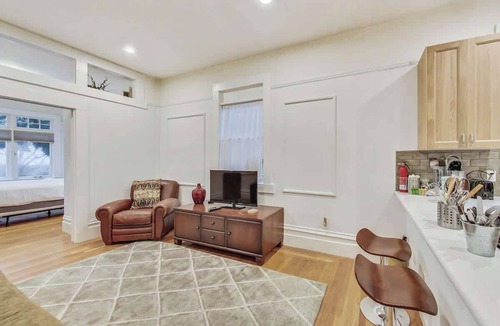 Pacific Heights Condo | 1BR Condo Heart of Pac Heights W/D Walk Score 97