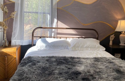 Oliverea House | 1BR Cozy Winter Escapade-Catskills: Firepit & Heat