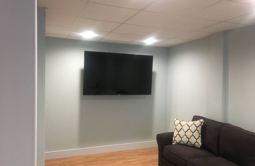 Mohawk Apartment | 1BR FACTORY APT AT THE MOHAWK ANTIQUES MALL/RIGHT OFF EXIT 30 NYS THRUWAY!