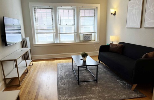 Chicago Apartment | 1BR Gem by Shops & Dining