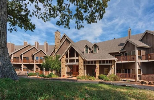 Hanover Condo | 1br Golfing in Beautiful Galena
