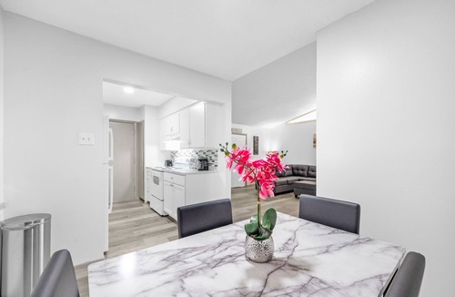 Junius Heights Apartment | 1BR in East Dallas near Downtown and State Fair