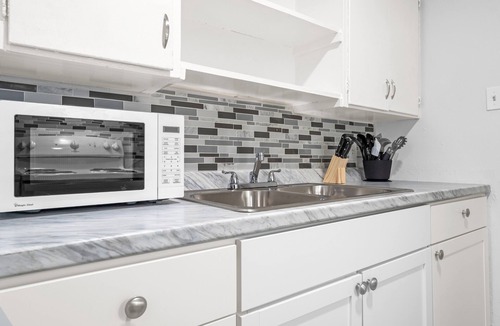 Junius Heights Apartment | 1BR in East Dallas near Downtown and State Fair
