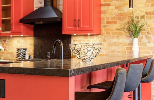 Collingwood Condo | 1BR King Suite Overlooking Downtown Collingwood