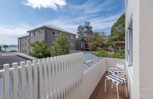 Rose Bay Apartment | 1BR Luxe Harbourside Living | free parking