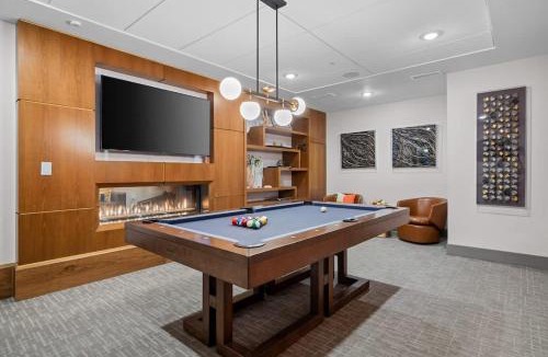 The Gulch Apartment | 1BR retreat near Ryman with gym access