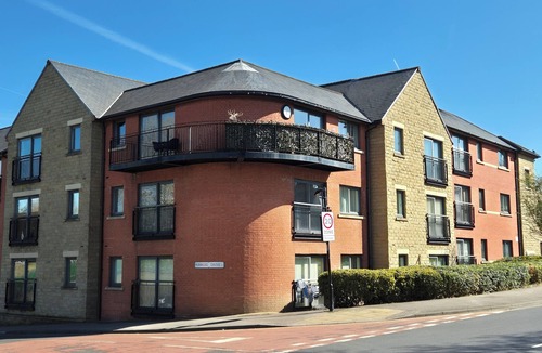 Ecclesfield Apartment | 1Br Sheffield Stay - Private, Secure, Free Parking