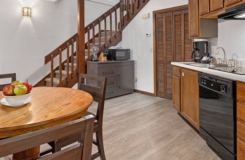 Sapphire Apartment | 1br SU Family Fun, Boating, Skiing, Golf ML