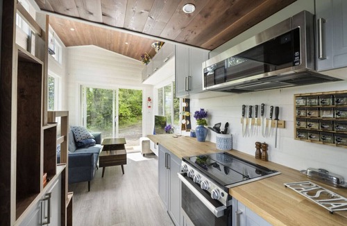 Sagle House | 1BR Tiny Home Hideaway w/ Lake & Mountain Views