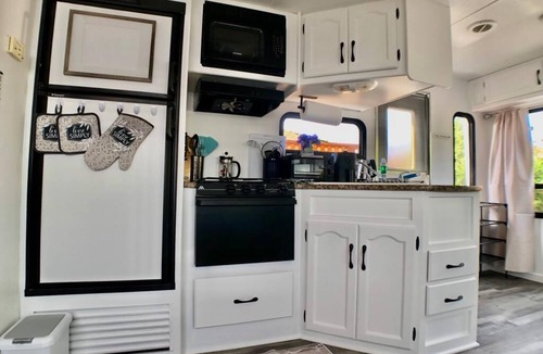 Castro Valley House | 1BR Tiny Home RV Camper Unit