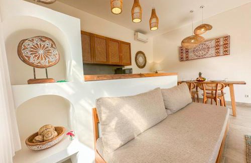 Sei Pinang Villa | 1BR Villa Venezia a Tropical Escape - Seminyak