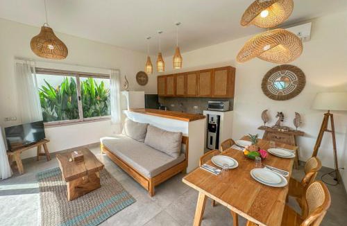 Sei Pinang Villa | 1BR Villa Venezia a Tropical Escape - Seminyak