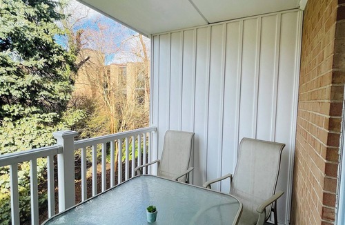 Elkins Park Apartment | 1BR w/ Balcony & Parking – Monthly Discount