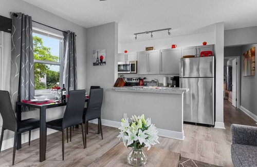 Coral Ridge Apartment | 1BR, Windows on All Four Sides