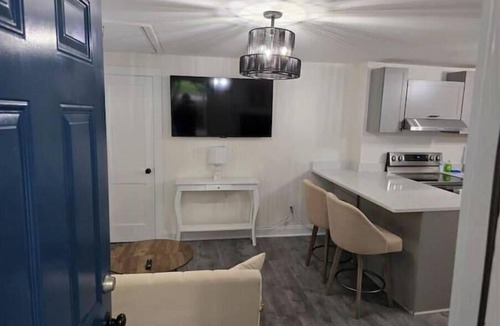 Sans Souci Apartment | 1BR with Picnic Area & Fire Pit