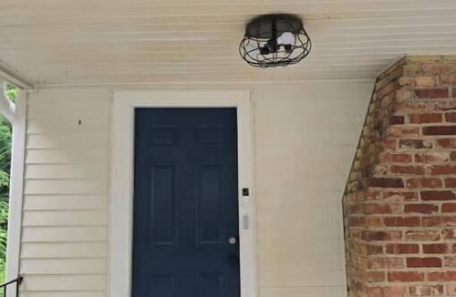 Sans Souci Apartment | 1BR with Picnic Area & Fire Pit