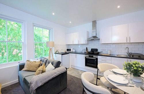 Bedford Apartment | 1C Lime Street Apartment
