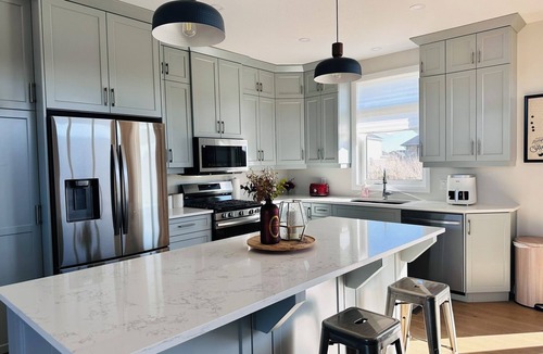 Port Elgin House | 1hr 15 min from BlueMountain |5 bdrm|Sleeps 19
