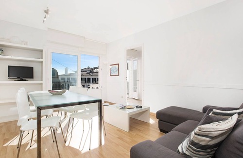 Llafranc Apartment | 1MARS 01 - Basic 3 bedrooms apartment in fron of the beach of Llafranc