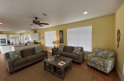 Morgantown House | 1min to Boardwalk-X-Large 2nd Tier Home, Elevator,6Porches, 2 pools,Pickleball