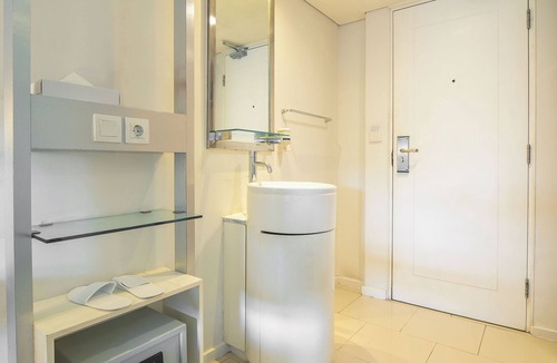 Kelapa Gading Barat Hotel | 1O1 URBAN Jakarta Kelapa Gading