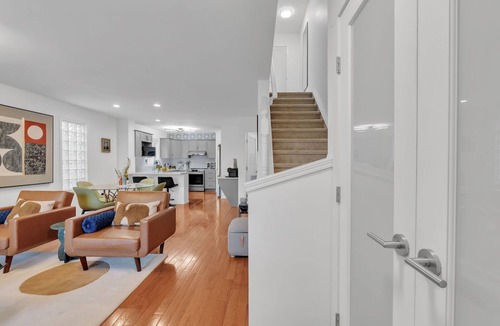 Richmond House | 1P Culture - Sara