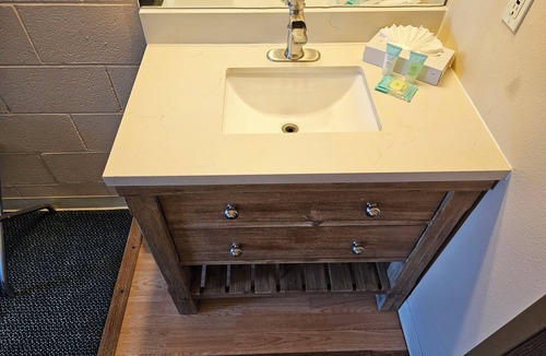 Rawlins Hotel | 1st Choice Inn Rawlins