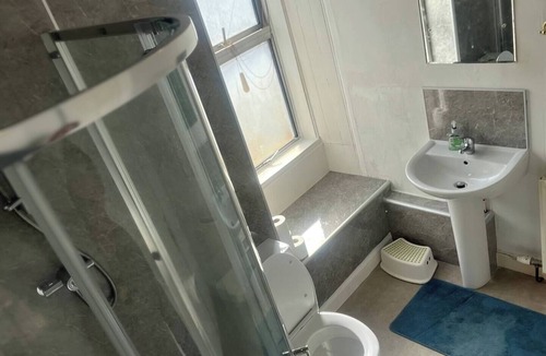 Galashiels Apartment | 1st CLASS : QUIET APARTMENT - NEAR CENTRE