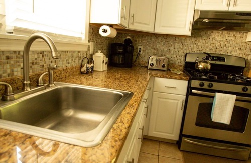 West End House | 1st Class Rentals - Munson Manor III - 5 Bedroom 2 Bathroom House