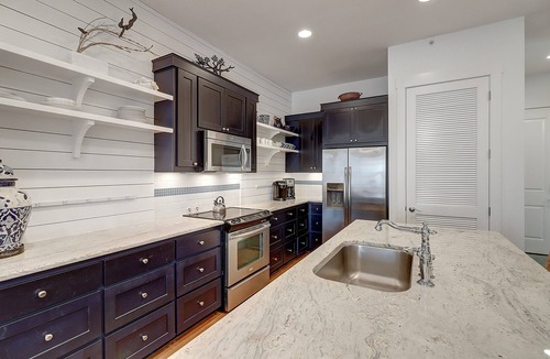 Cinnamon Shore Condo | 1st-Fl Condo w/Beachy Fun Style+Access to All Cinnamon Shore Amenities!
