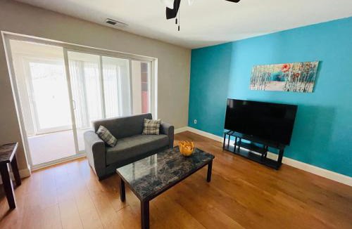 Elkins Park Apartment | 1st Floor 2BR2BA Monthly Discount