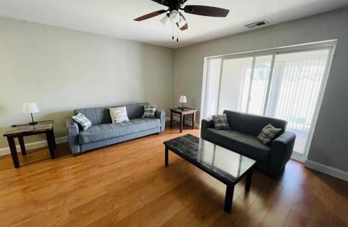 Elkins Park Apartment | 1st Floor 2BR2BA Monthly Discount