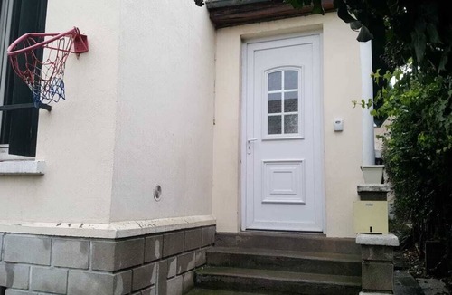 Arcueil House | 1st floor apartment Pavillon 5 minutes from Paris