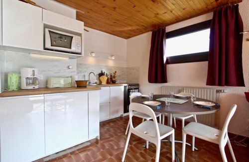 Chamrousse Apartment | 1st floor, balcony, tv, ski locker, 45m², Chamrousse
