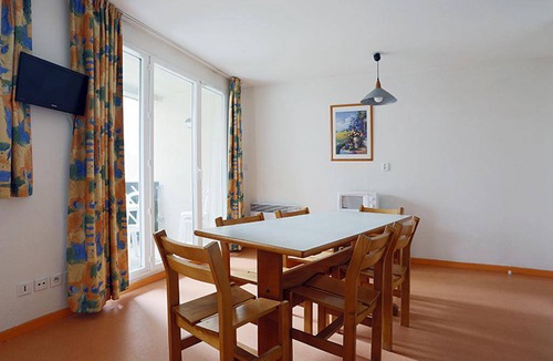 Peyragudes Apartment | 1st floor, balcony, tv, ski locker, 35m², Peyragudes