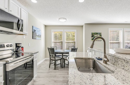 St. James Condo | 1st Floor Club Villas Condo with Excellent Golf Course Views