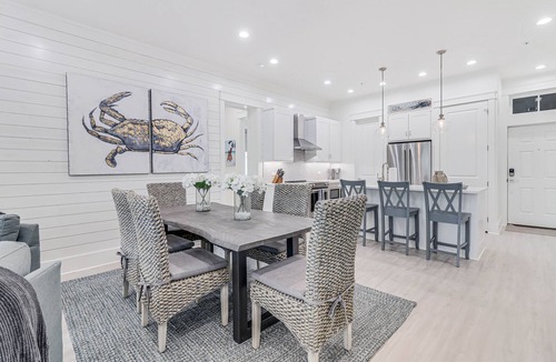 Cinnamon Shore Condo | 1st-Floor Condo@Cinnamon Shore w/Beachy Style & Easy Access to Amenities!