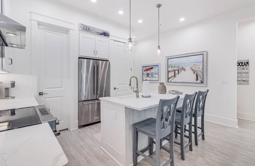 Cinnamon Shore Condo | 1st-Floor Condo@Cinnamon Shore w/Beachy Style & Easy Access to Amenities!
