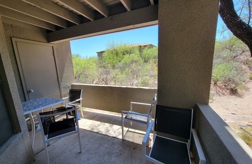 Tucson Condo | 1st floor in the Heart of Ventana Canyon-Hike-Bike-Golf and Enjoy the Desert