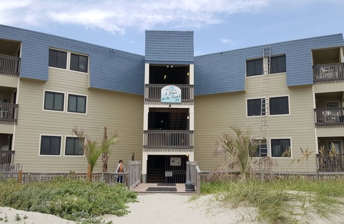 Myrtle Beach Condo | 1st Floor! Ocean Side Condo on Shore Drive - WiFi, Recent Remodel!