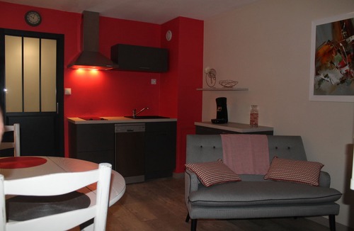 Quartier du Casino Apartment | 1ST FLOOR SEAFRONT APARTMENT