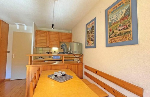 Vallouise Apartment | 1st floor, tv, 26m², Pelvoux