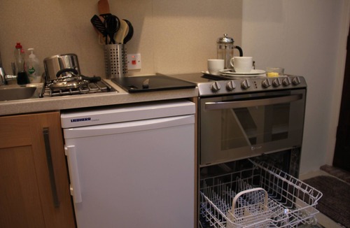 Westcott Apartment | 1st flr flat with large balcony & beautiful views